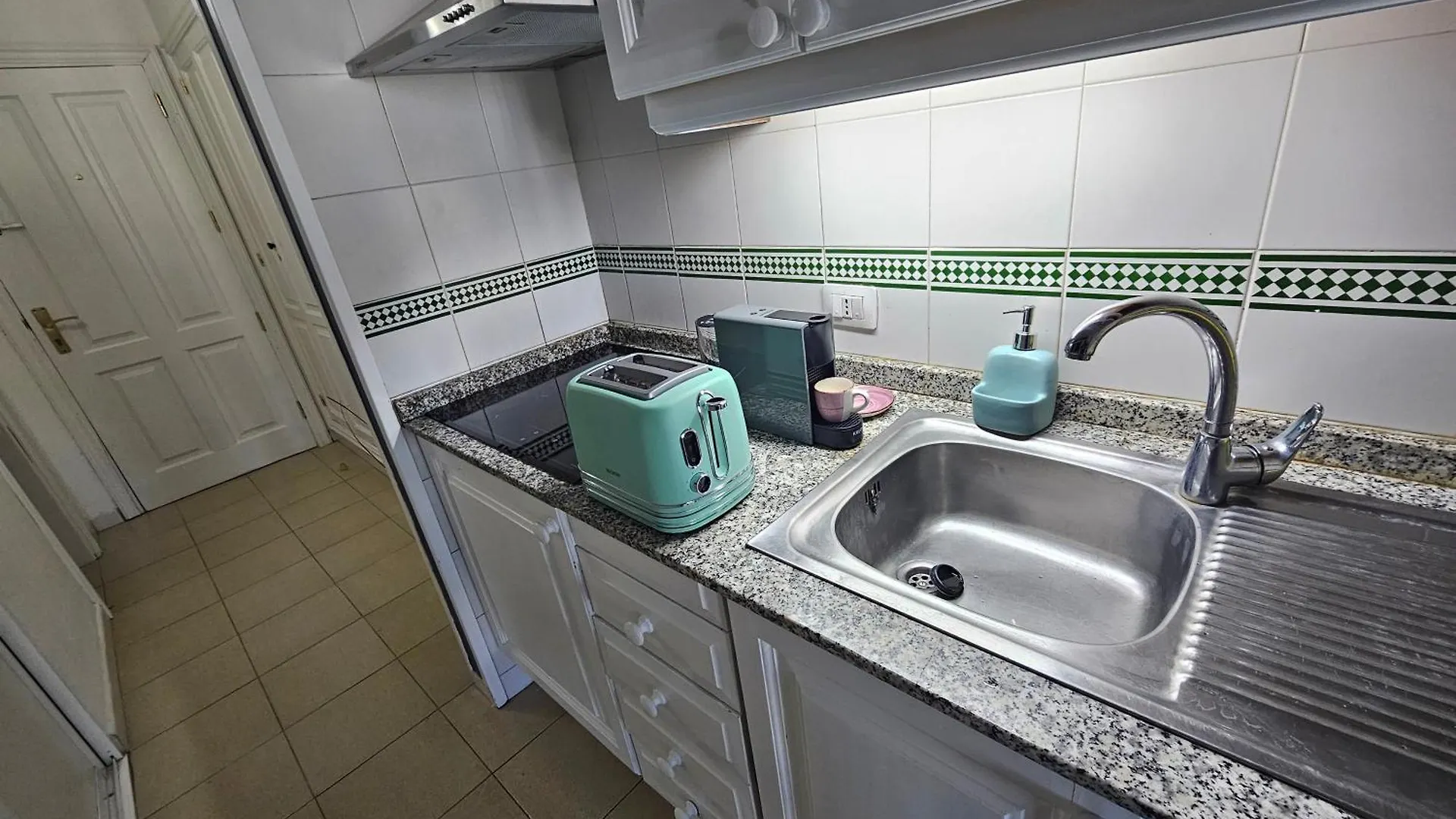 Cozy Studio, Aircon And 3 Pools San Miguel de Abona Apartamento