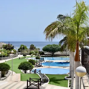 https://barista-homes.adeje-hotels.com
